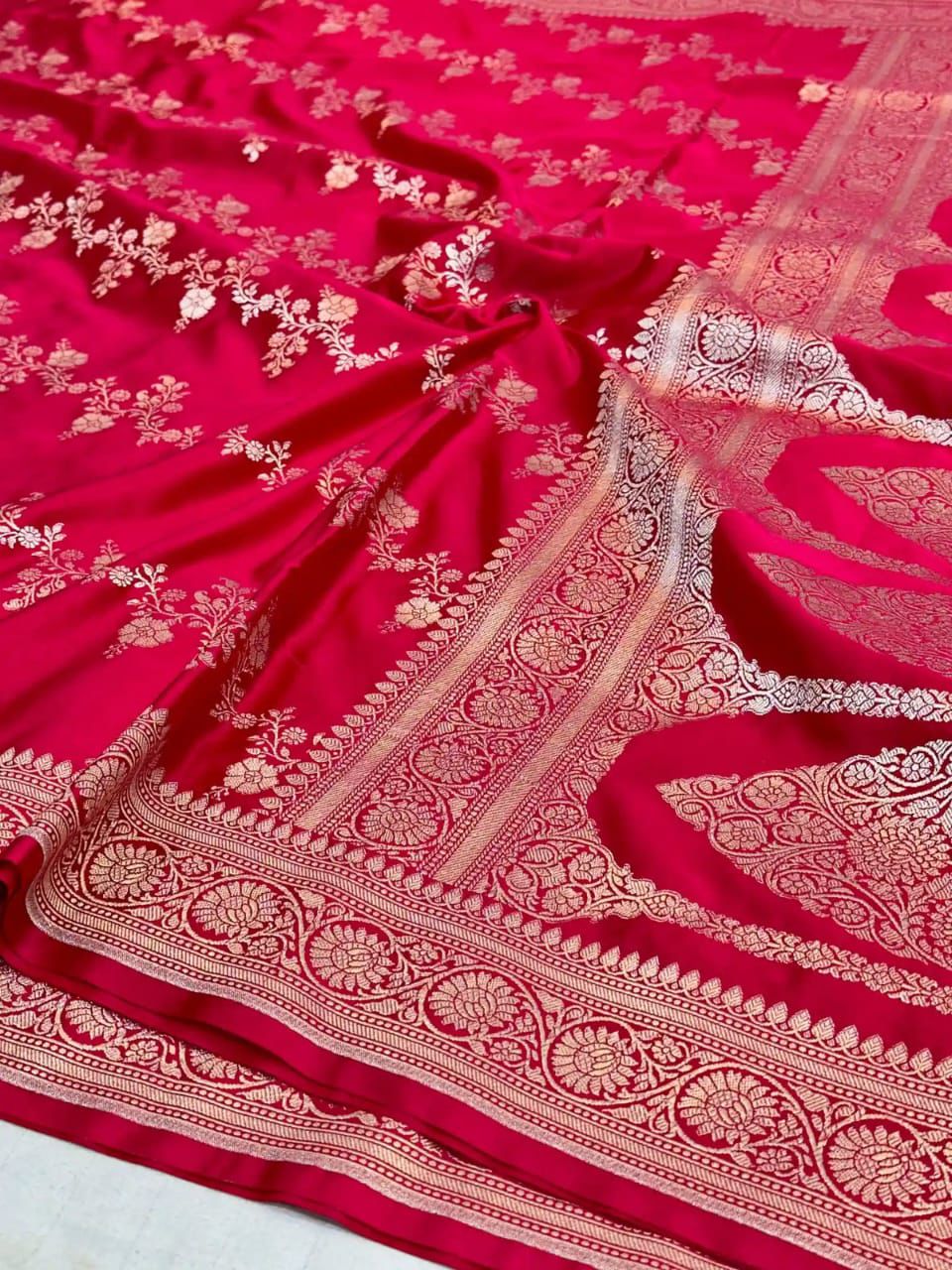 Banaras Mashru Kathan Saree- Red