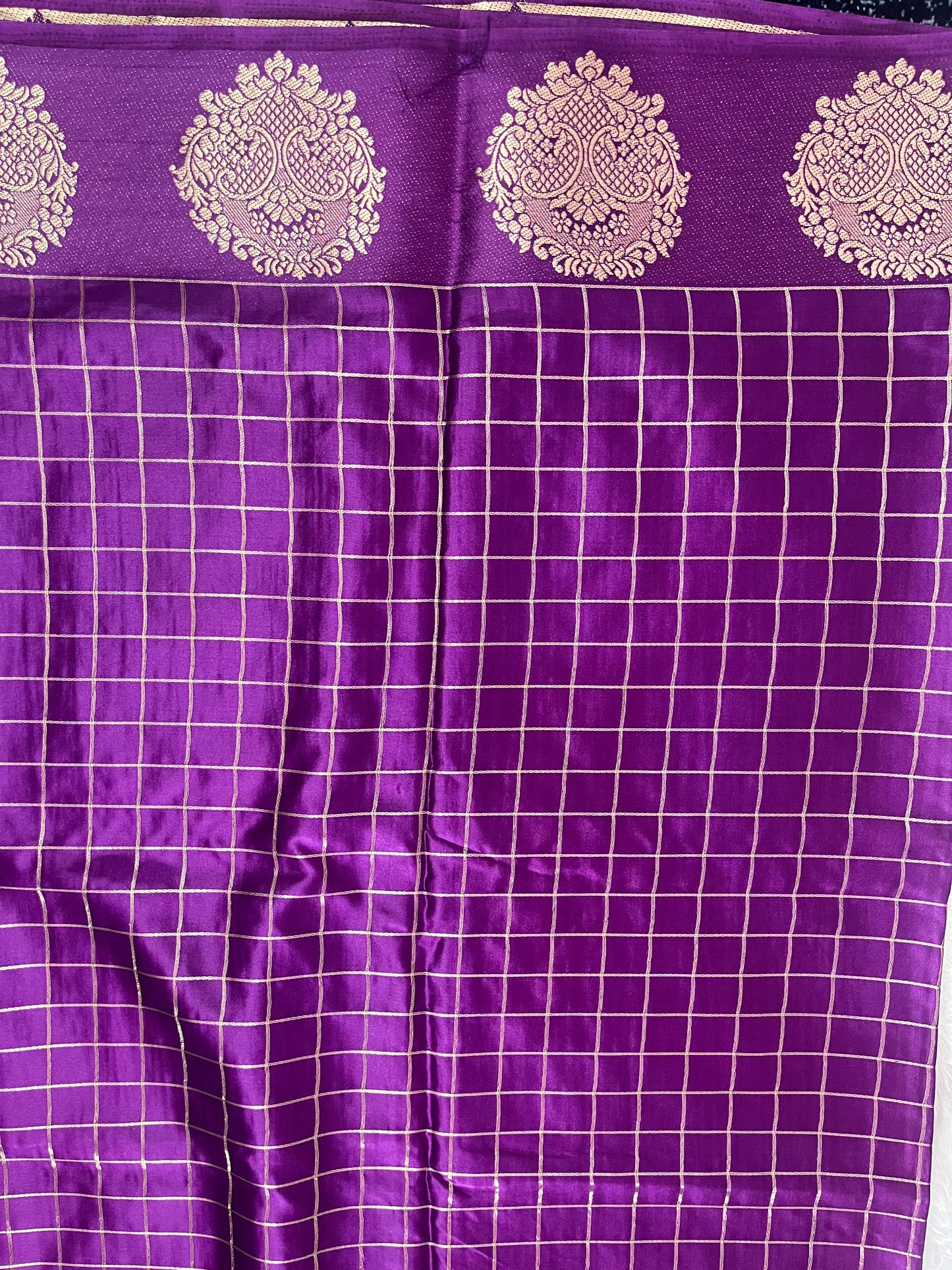 Premium Viscose saree
