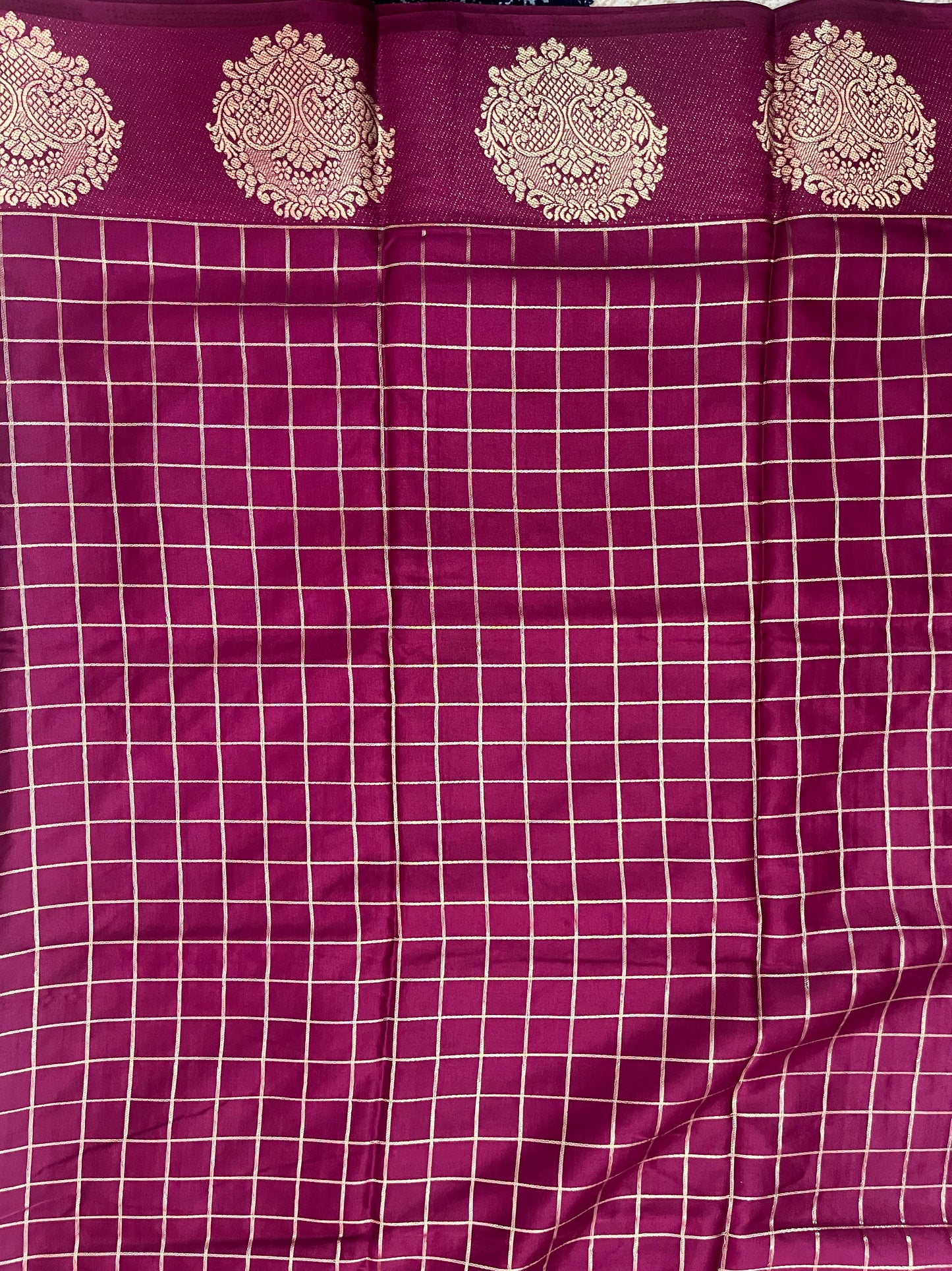 Premium Viscose saree