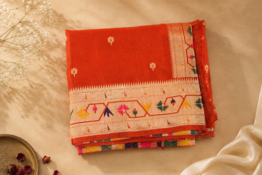 Dola silk With Paithani border